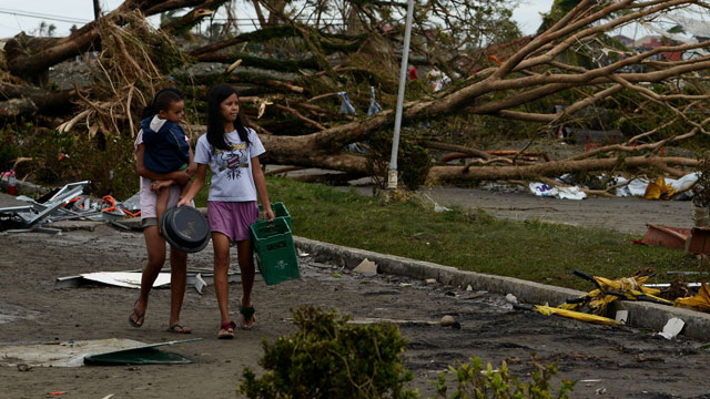 Typhoon-Haiyan-016.jpg