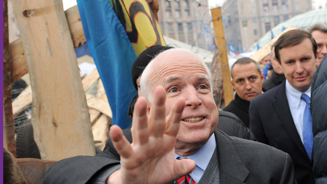 http://static.guim.co.uk/sys-images/Guardian/Pix/audio/video/2013/12/16/1387187451038/US-Senator-John-McCain-vi-016.jpg
