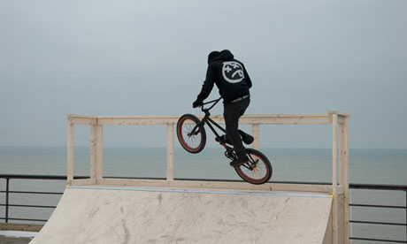 Shaun Gladwell: Cycles of Radical Will