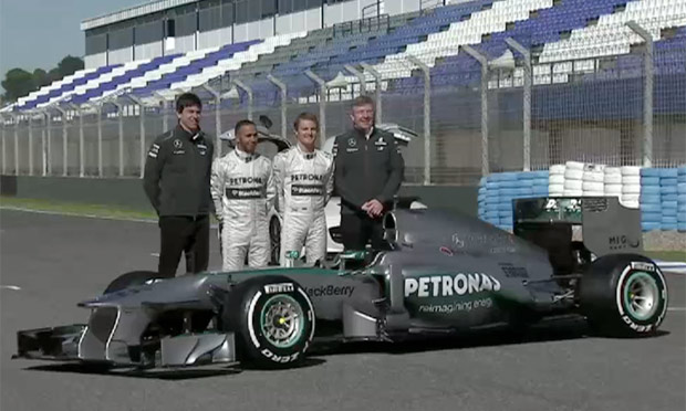[Bild: Lewis-Hamilton-and-Nico-R-011.jpg]