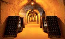 Atout: Taittinger champagne cellar, France