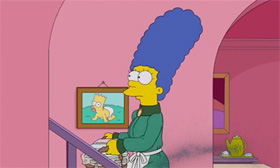 Marge Simpson walking upstairs in Simpton Abbey
