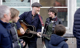 Busking with Billy Bragg - video