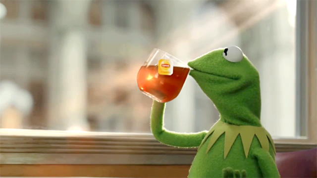 Kermit-the-Frog-in-Lipton-017.jpg