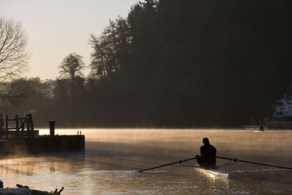 Stock category : Lone Sculler, by Michael Wells