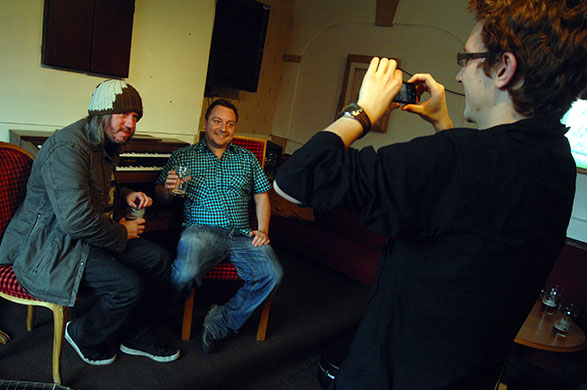   Manchester Music Tour: Badly Drawn Boy poses for a photo with a Guardian reader.