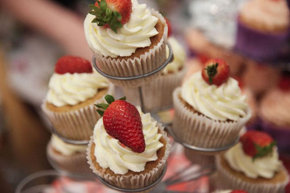 Late Shows: Newcastle: Cup cakes