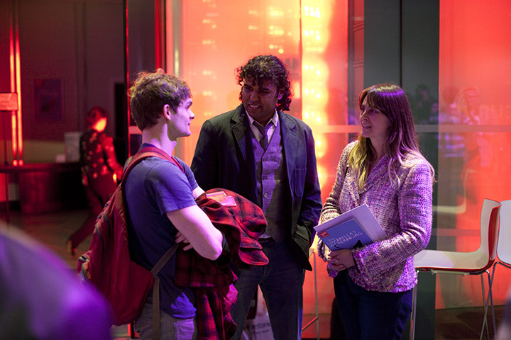 Enjoy England Curve : Readers quiz actor Andrew Durant (Guy Foucher) about his performance