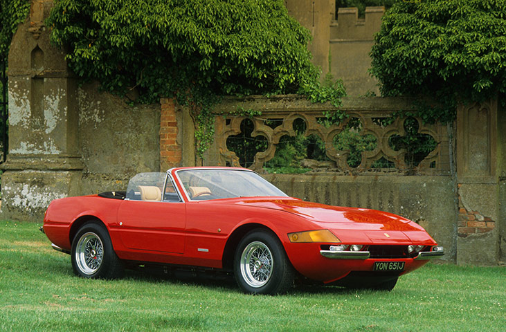 Davidoff car gallery: Ferrari 365 GTS/4 Daytona Spider