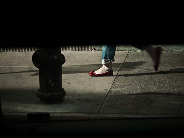 Panasonic G3 | NYC: Lady's feet in red shoes