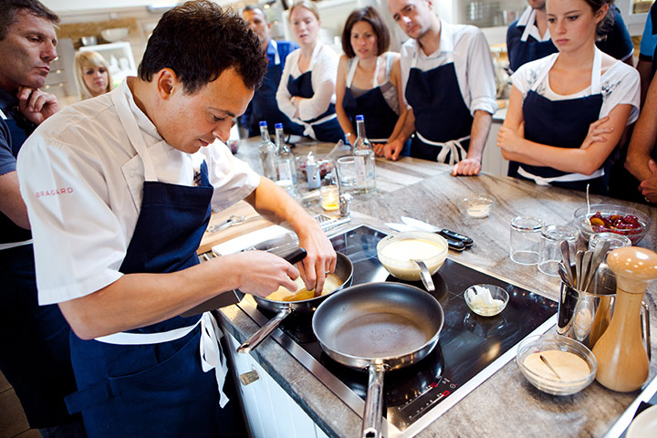 Enjoy England Daylesford: Cookery school