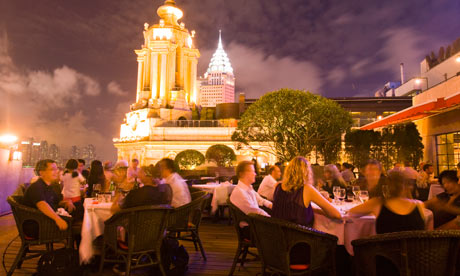 HSBC: Outdoor diners at M on the Bund restaurant.
