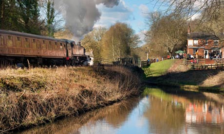 Large Prairie Tank takes a train out of Consall on The Churnet Valley Railway, Staffordshire