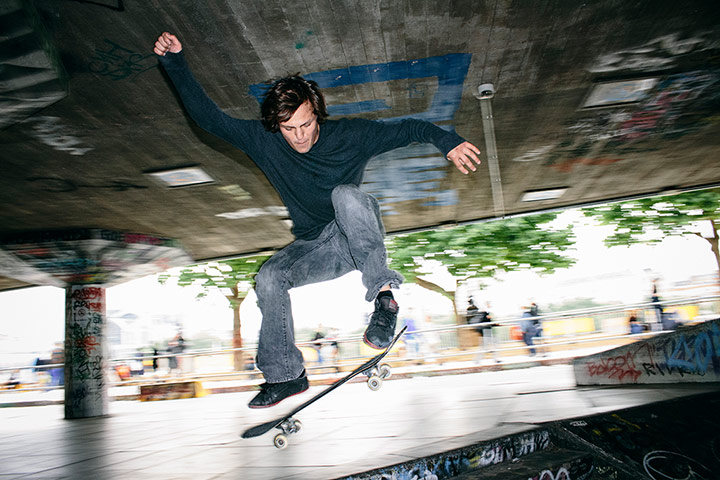 Canon | Action: Using flash on a moving subject can help freeze the motion and keep detail 