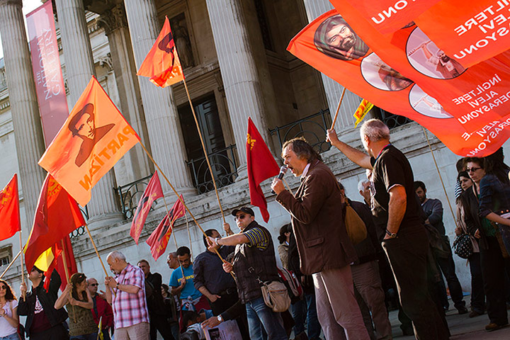 Canon basics: This protest, which was taking place within Trafalgar Square, was a small a