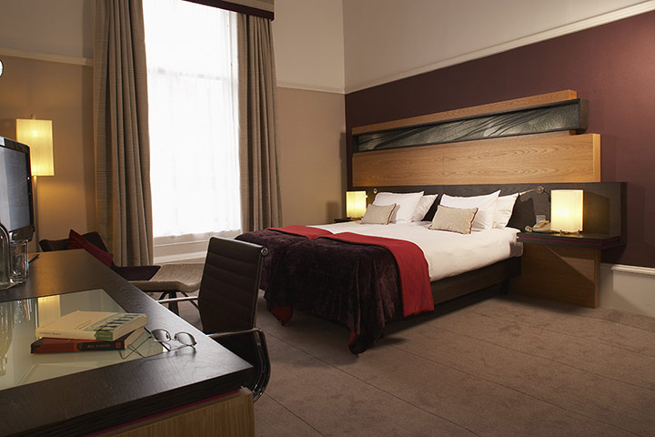 Hilton Gallery 1: Hilton Edinburgh