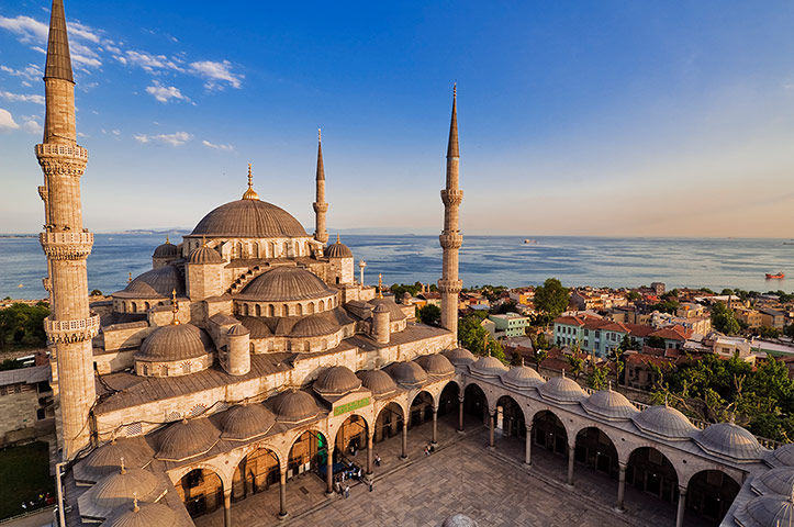 Hilton Gallery 1: Blue Mosque, Turkey, Istanbul, Sultanahmet district,