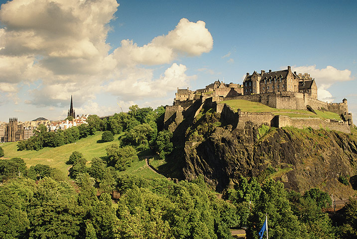Hilton Compass: Hilton Compass: Scotland, Edinburgh, Edinburgh  Castle