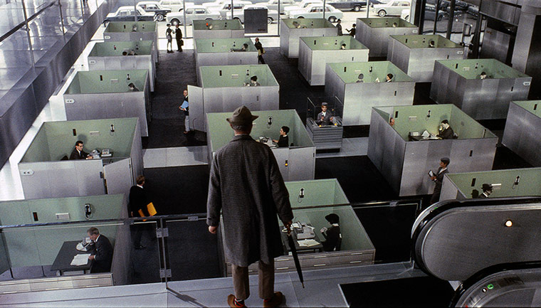 FFF at home: FFF at home: Monseiur Hulot observes workers in their cubicles in Play Time