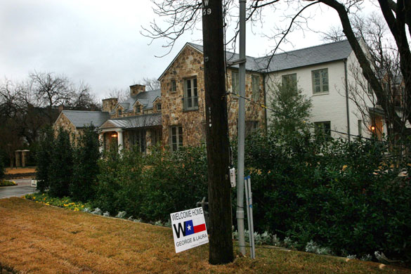 Welcome Home: Former President Bush moves to Dallas Texas