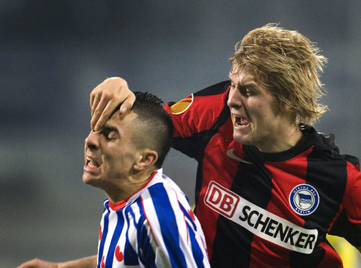 24sport: Heerenveen's Oussama Assaidi and Marc Stein of Hertha Berlin