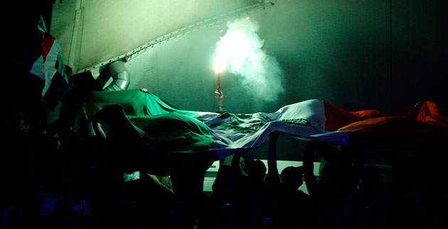 24sport: Celtic fans try to inspire the Bhoys during their 0-0 draw in Hamburg