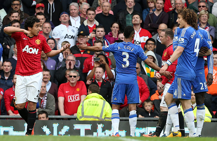 Manchester Utd vs Chelsea: Rafael da Silva of Manchester United argues with David Luiz of Chelsea afte