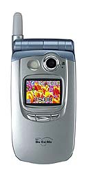 The Sharp mova SH251iS handset