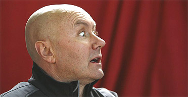 Irvine Welsh facing hostile questions at the Edinburgh international book festival