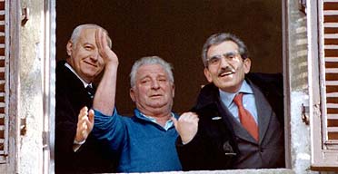 Petro Pacciani (centre), whose conviction for the killings was overturned in 1996