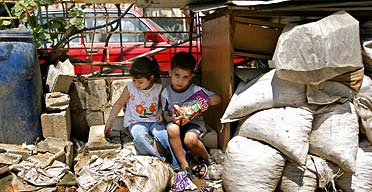 lebanon poverty