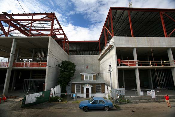 The home of Edith Macefield in Seattle, surrounded by a building site. Macefield, 86, who died on Sunday, became a local hero after refusing to sell up to developers