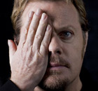 Eddie Izzard