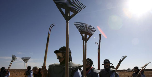 Gallery December 1 2008: Members of the Middle East's first all-female demining team