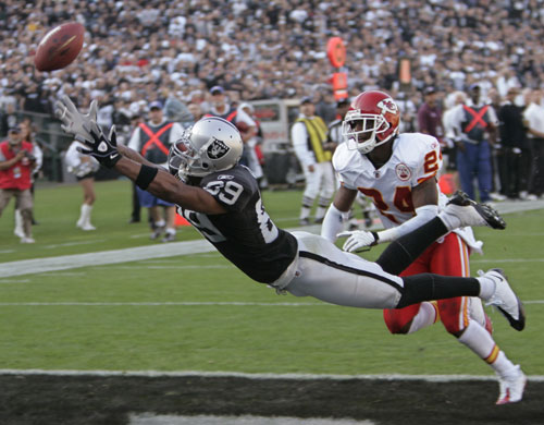 Gallery 24 Sport: Brandon Flowers, Ronald Curry