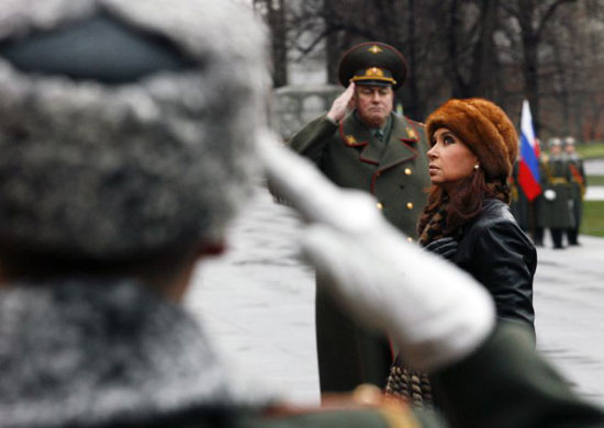Gallery December 10 2008: Russia: Cristina Fernandez de Kirchner at a wreath laying ceremony