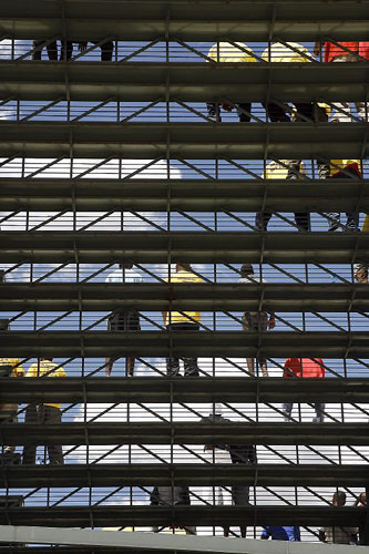Gallery 17 December 1008: Mangung, South Africa: ANC supporters gather to listen to Jacob Zuma