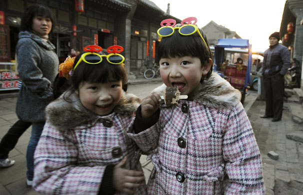 Gallery China then and now: Children