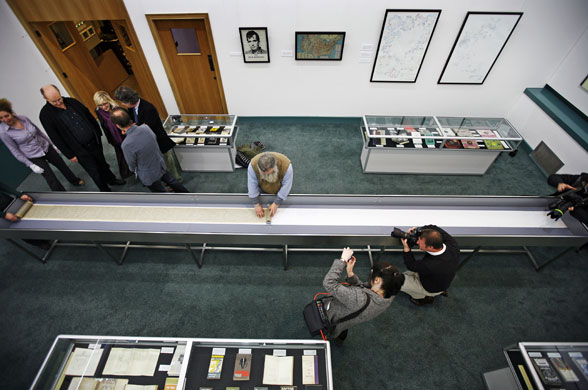 Gallery On the Road: On the Road