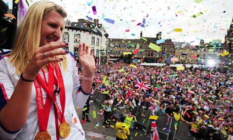 Rebecca Adlington is welcomed home to Mansfield