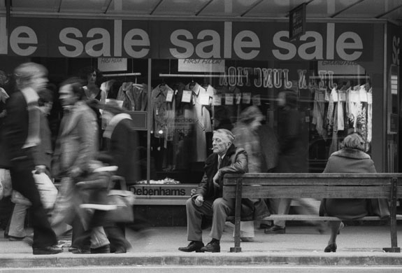 Gallery Christmas on the high st : Oxford Street Sales 1998 