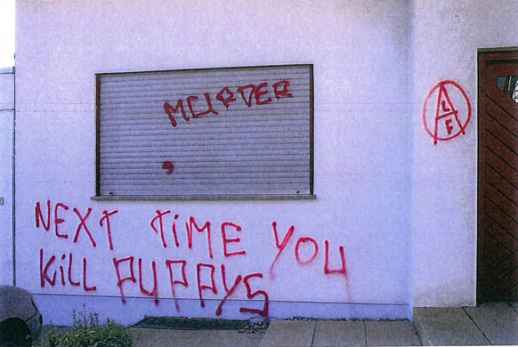 Gallery Huntingdon Life Sciences: Animals rights activists blackmail trial