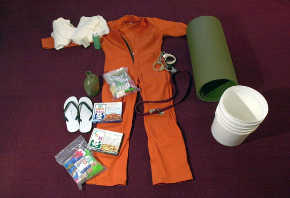 Gallery Guantanamo: Standard issue items at Camp X-Ray 