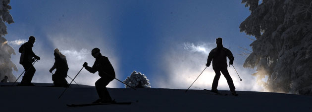 Gallery 31 December 2008: Sofia, Bulgaria: Skiers slide down the slopes of the Borovetz ski resort