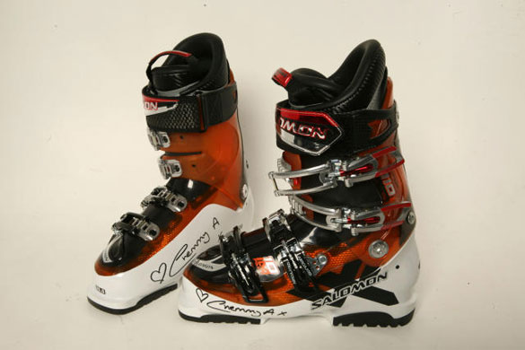 Gallery Katine auction part 2: Chemmy Alcott's ski boots
