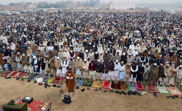 http://static.guim.co.uk/sys-images/Guardian/Pix/pictures/2008/12/8/1228745402567/Gallery-Eid-al-Adha-Afgha-017.jpg