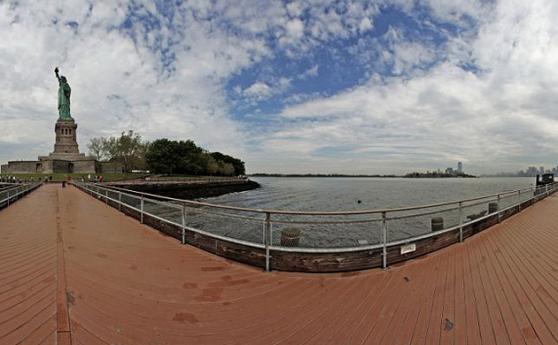  The Statue of Liberty in New York