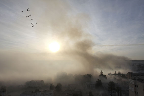 Gallery gaza: Smoke over Gaza city 