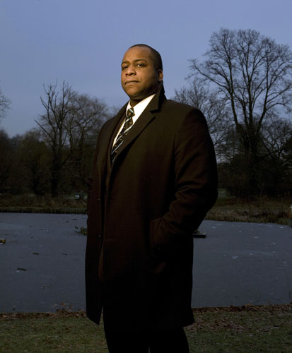 Gallery Race in Britain: Daren Nelson