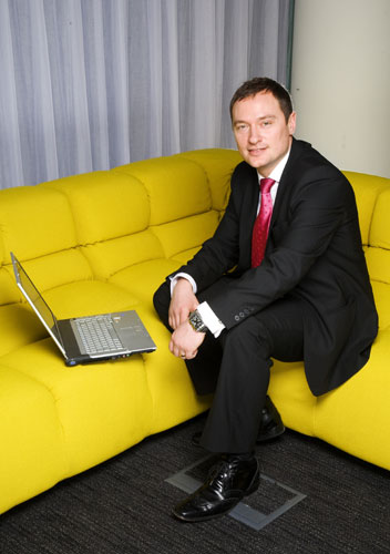 Gallery Race in Britain: Ed Davidson